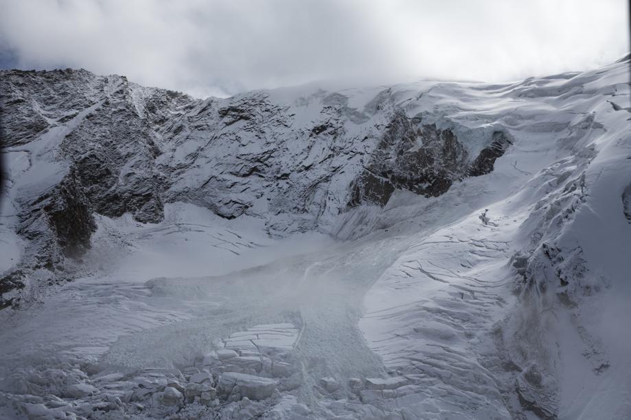 Triftgletsjer bij Saas-Grund in Zwitserland afgebroken