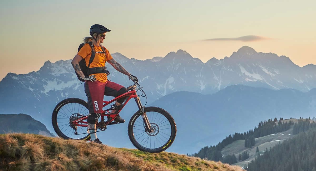 Zie de zon opkomen op je mountainbike in Saalbach Hinterglemm