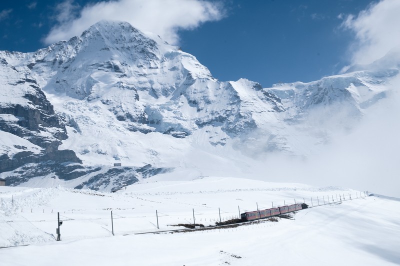 Van groene landschappen, sta je zomaar ineens in de sneeuw!