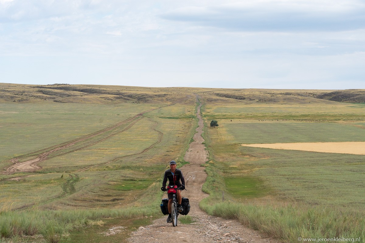 Zadelpijn op de steppe van Kazachstan