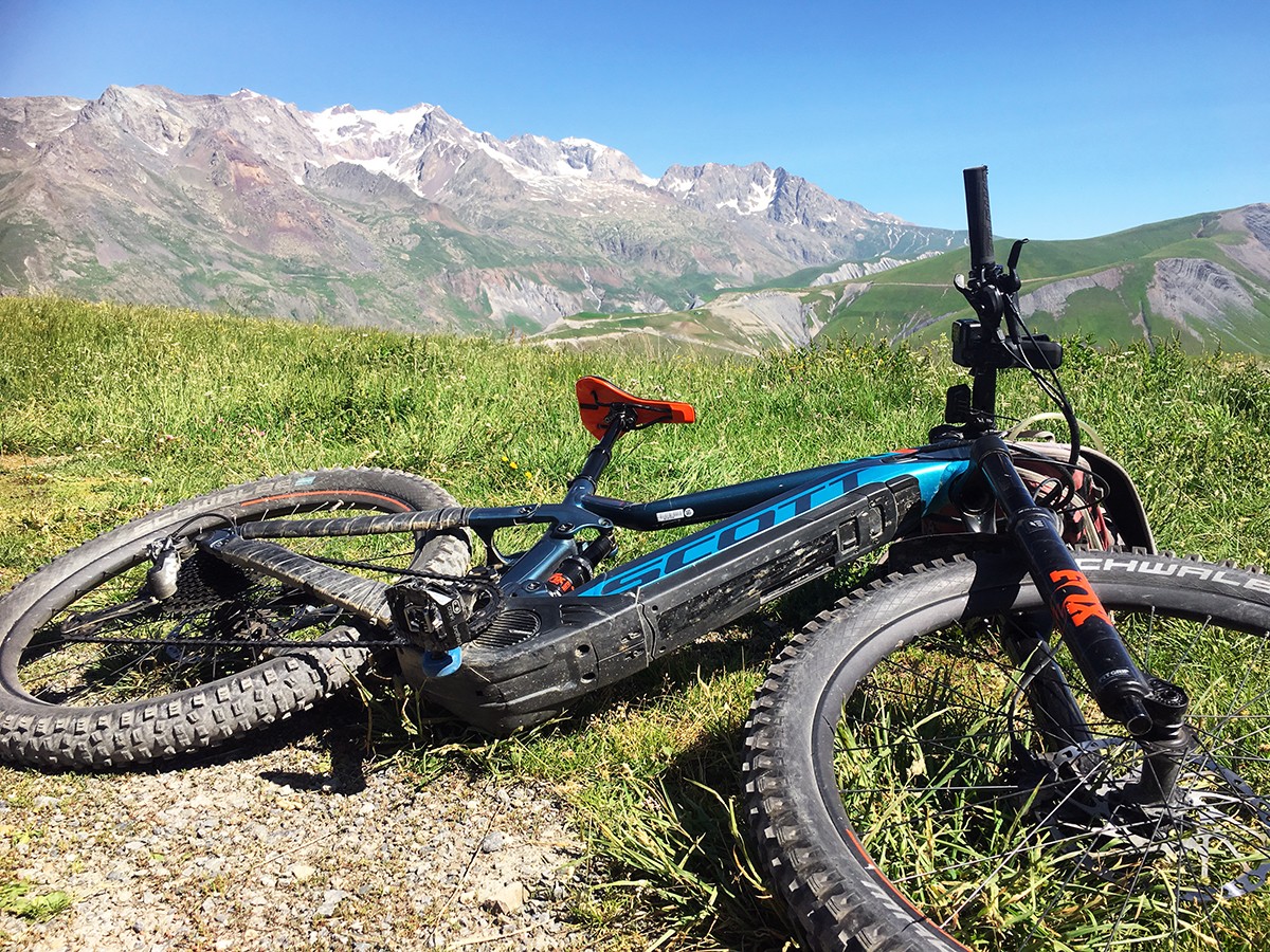e-Mountainbiken bij Les Deux Alpes en Alpe d'Huez in Oisans