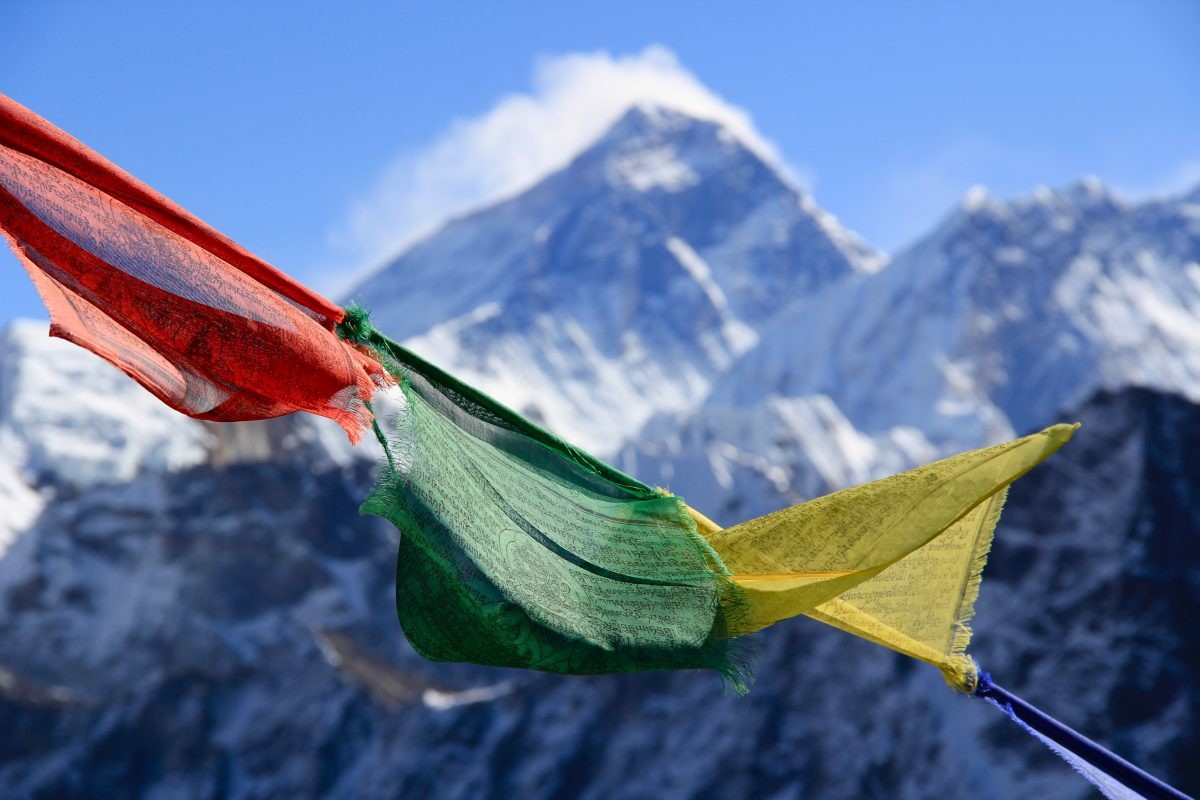 Strengere regels voor beklimming Mount Everest
