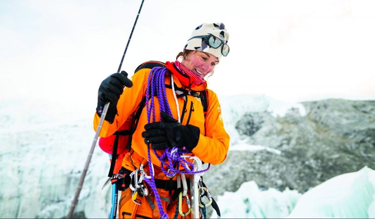 The North Face-atleten Jim Morisson en Hilaree Nelson over de Lhotse