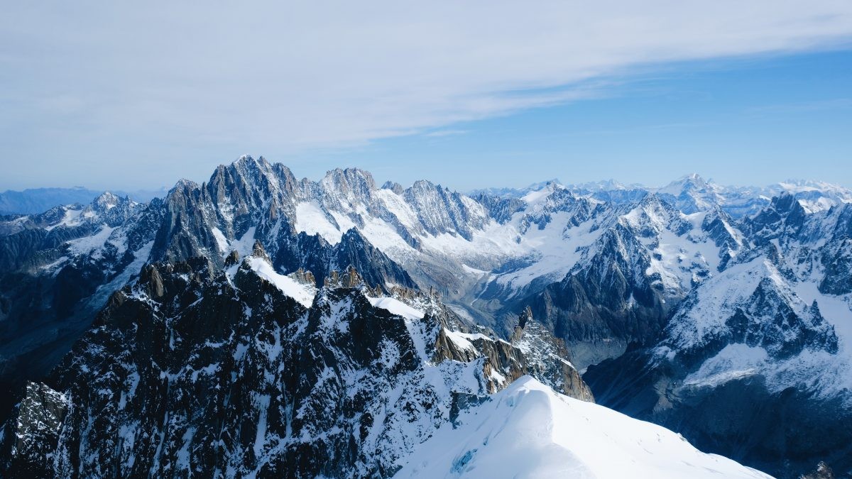 Franse alpinisten maken dodelijke val op gletsjer bij Mont Blanc