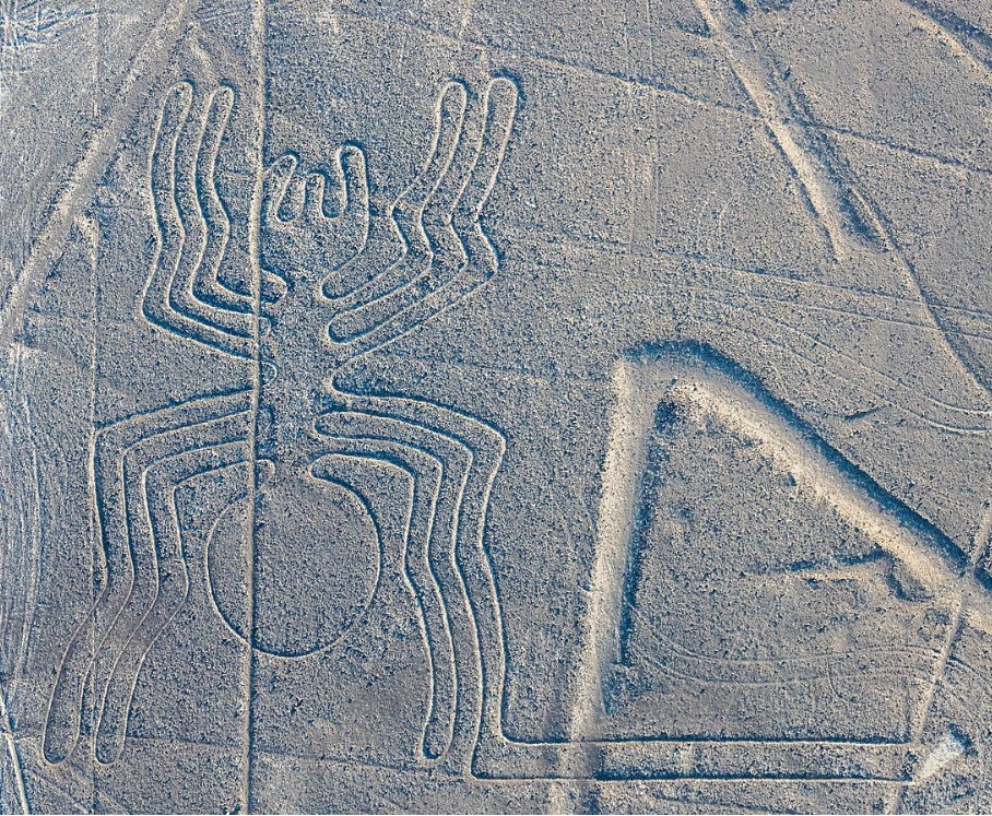 Nieuwe Nazca-lijnen in de woestijn van Peru ontdekt door AI