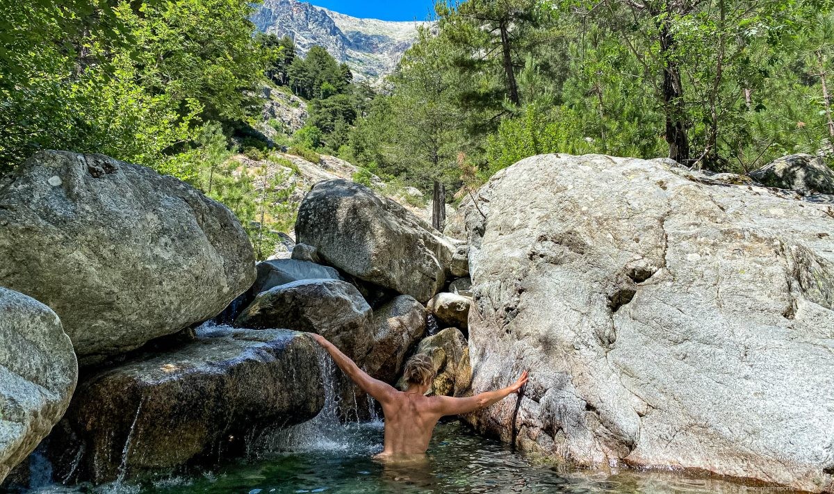 naakte waarheid corsica