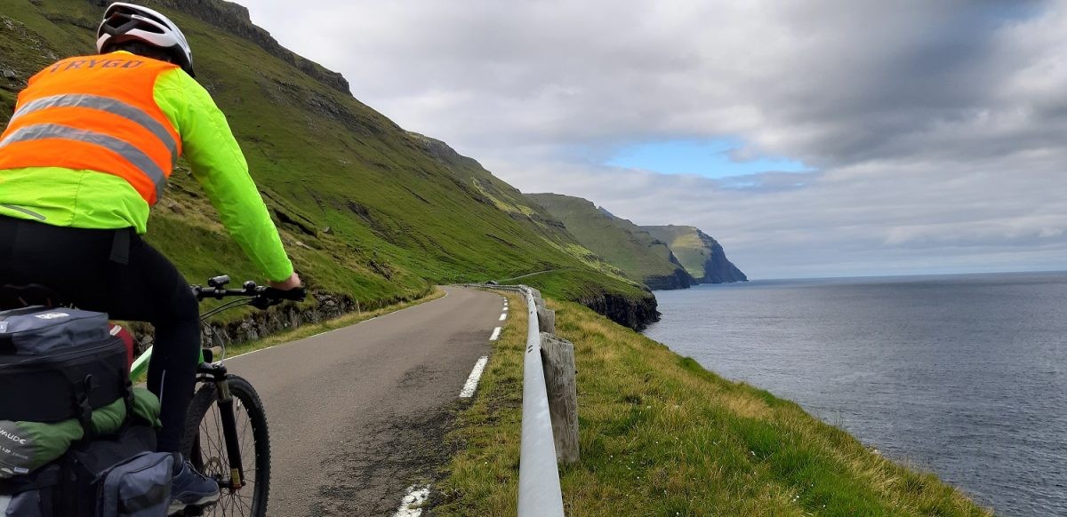 7 Reistips voor een fietsreis op de Faeröer eilanden
